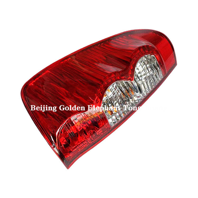 OE n.o 4133300-P00 Grande Mural Wingle 5 Versão Europeia Luz de cauda para 124 Spider 348