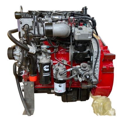 Montagem do motor do carro-caminhão original Foton com motor diesel preto