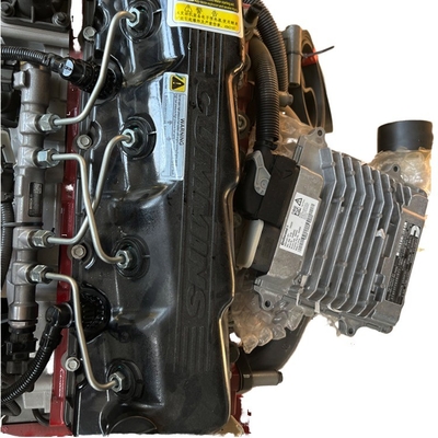 Montagem do motor do carro-caminhão original Foton com motor diesel preto