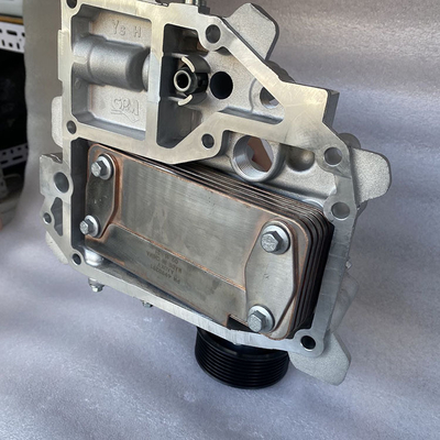 4990291 5567551 Eficientemente concebido Refrigerador de óleo de motor diesel para Cummins 3.8 Motor