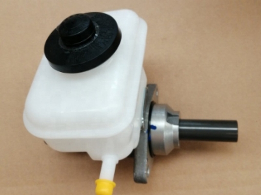 Instalação de automóveis Foton Ano 2005- Foton Van Brake Master Cylinder K1355040002A0