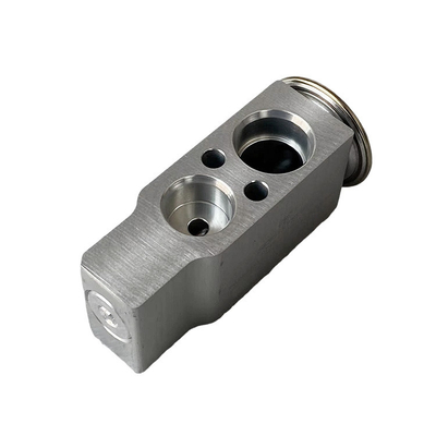 OE NO. L1811011100A0 válvula de expansão para motor 2.4 Fukuda Omac S3 S5 Ohling CTS